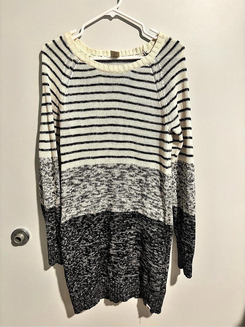Roxy Striped Crew Neck Sweater Dress in White & Black Size Large Like N